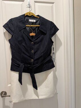 Tahari two piece dark blue, short-sleeve top Jacket and matching white skirt